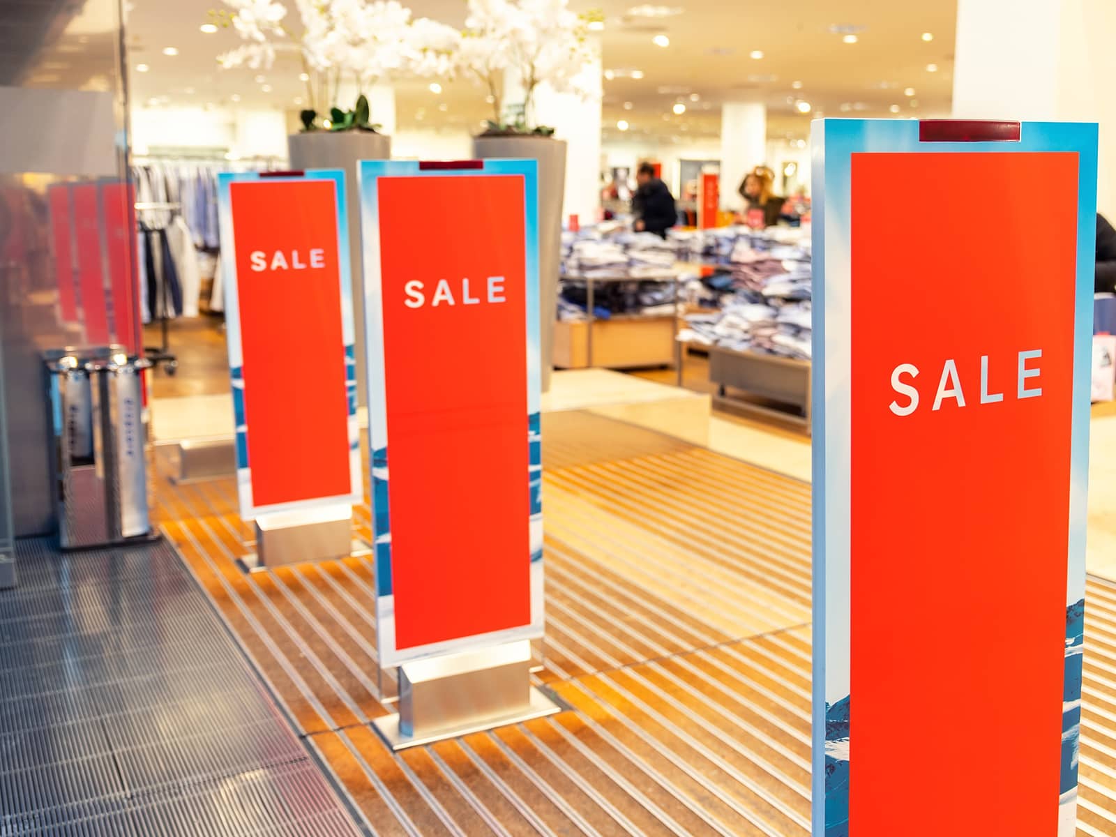 Retail Security Tips: Preventing Shoplifting Without Creating a Hostile Store